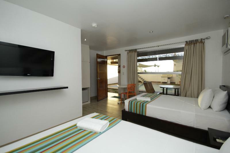 Westcliff Villa By Bluewaves Balabag  Exteriér fotografie